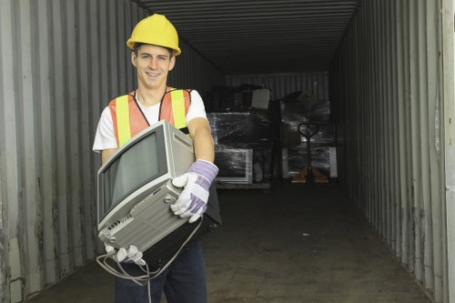 Different types of skips available for hire